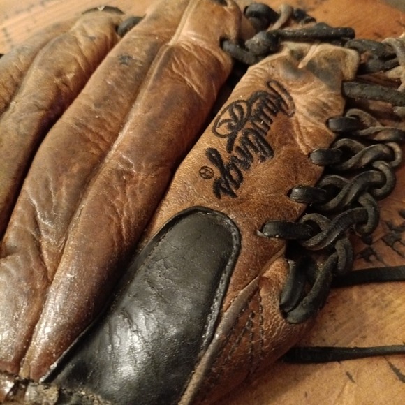 Rawlings BBX204TC 111/4 Baseball Glove Gold Glove. A12 - Picture 3 of 11